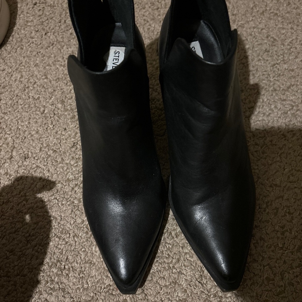 Steve Madden booties